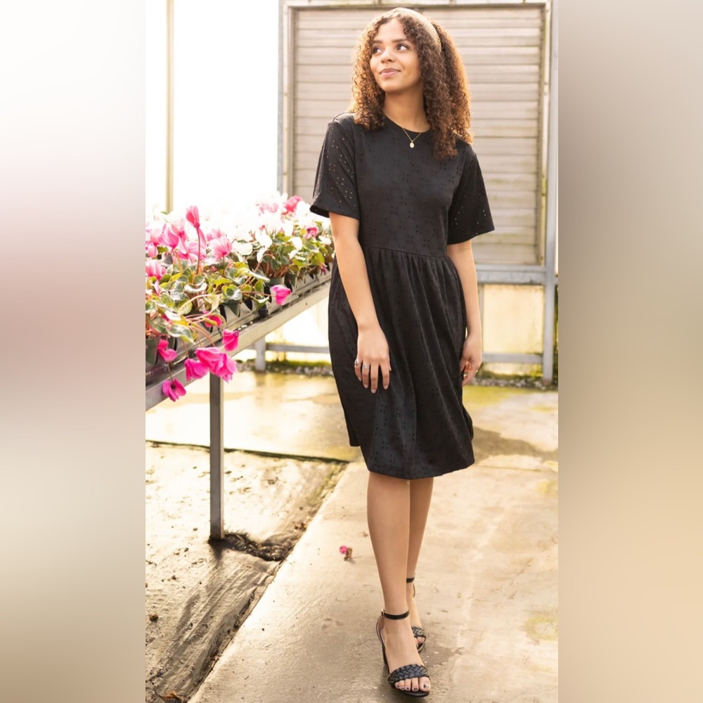 Piper & Scoot Calloway Eyelet Dress, Size XL. Never Worn.